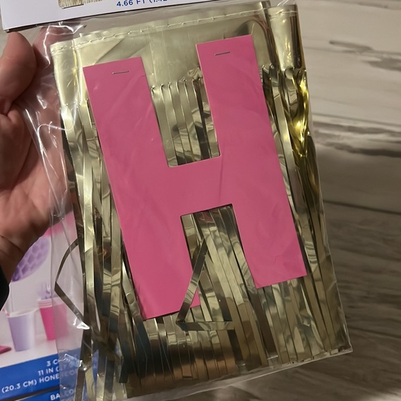 • NWT Unicorn 🦄 Party Decor • - Picture 8 of 8